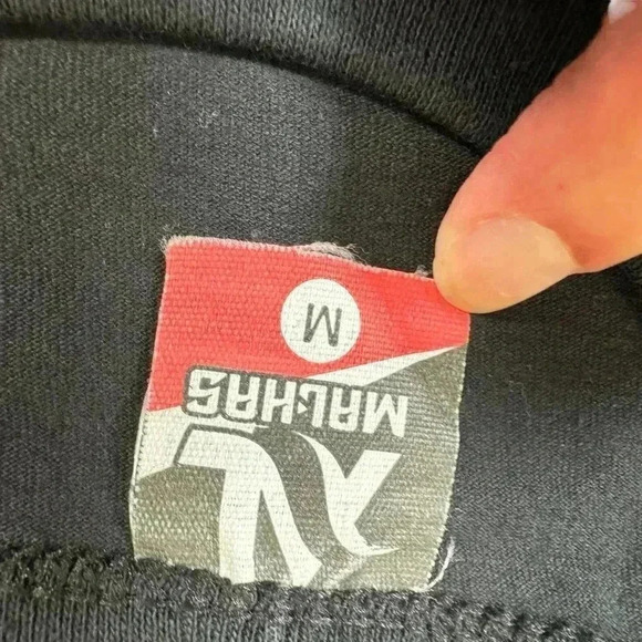 Lot Of 2 Cotton Malhas Pokemon / Mario Classic Crewneck Shirt Black Size M - Picture 6 of 16